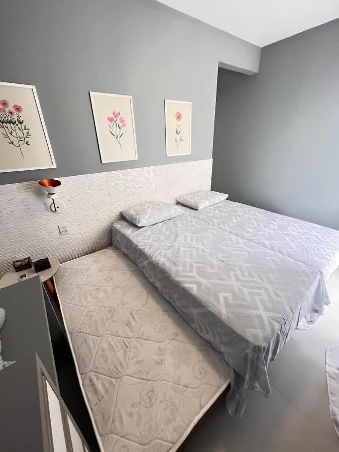 Apartamento Prox Shopping Atlantico Brisamarbc5 Balneario Camboriu 0*,  Brazil